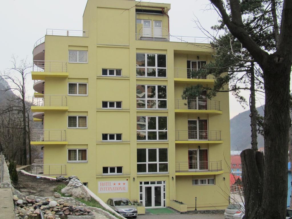 Hotel International Băile Herculane Esterno foto