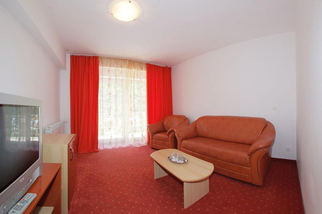 Hotel International Băile Herculane Esterno foto