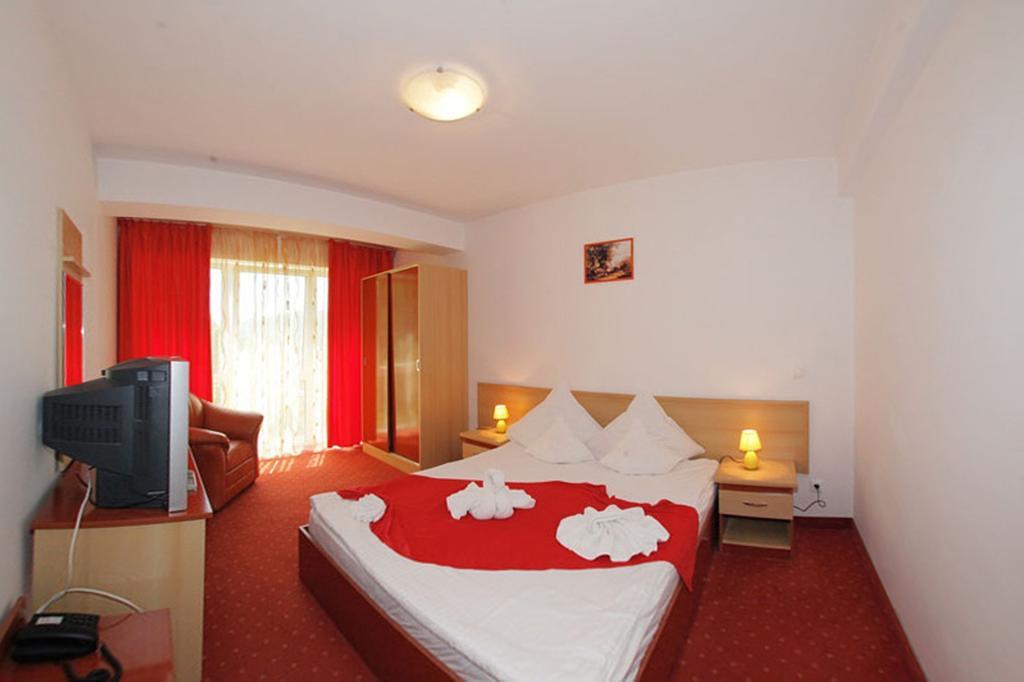 Hotel International Băile Herculane Esterno foto