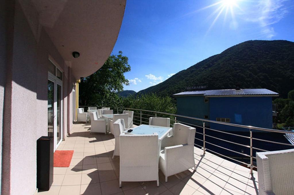 Hotel International Băile Herculane Esterno foto